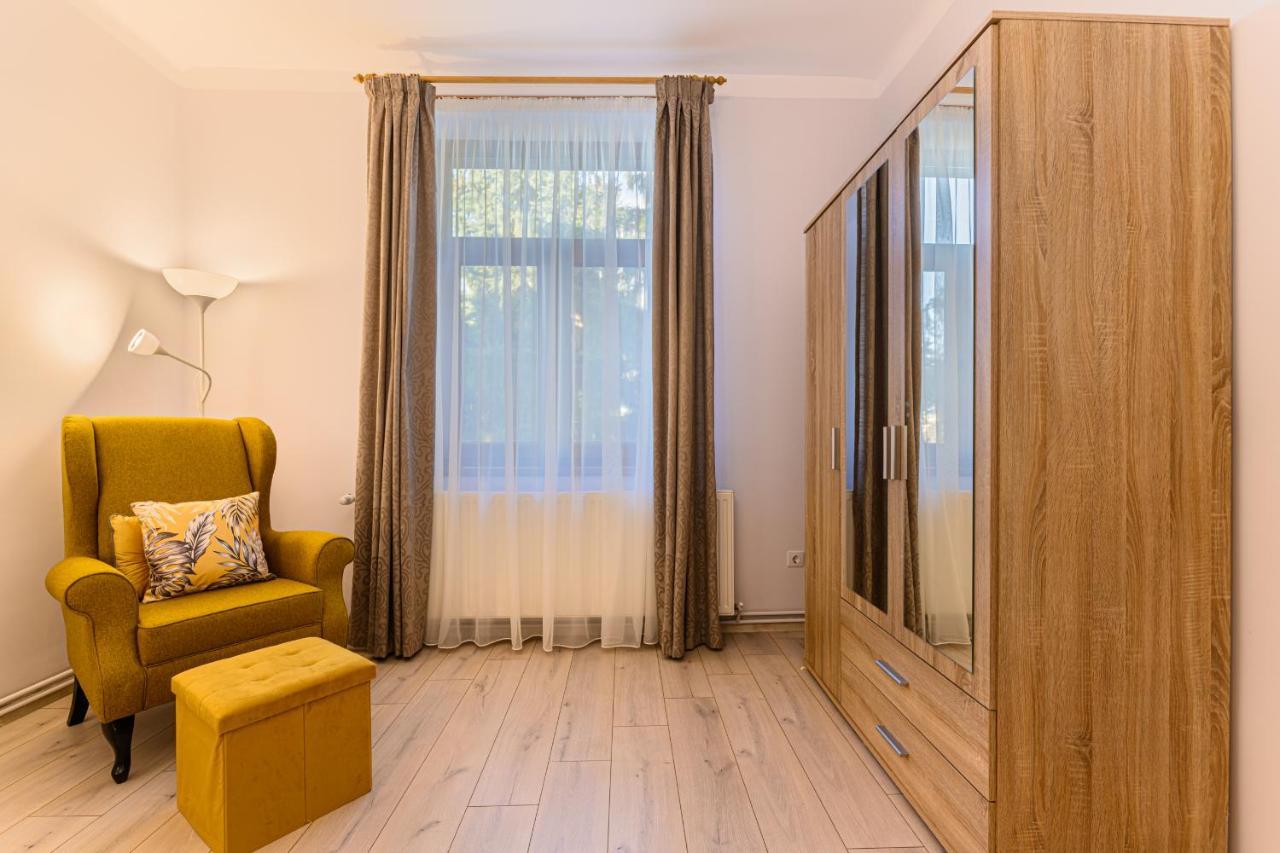 Chic&View Brasov Apartment Ngoại thất bức ảnh