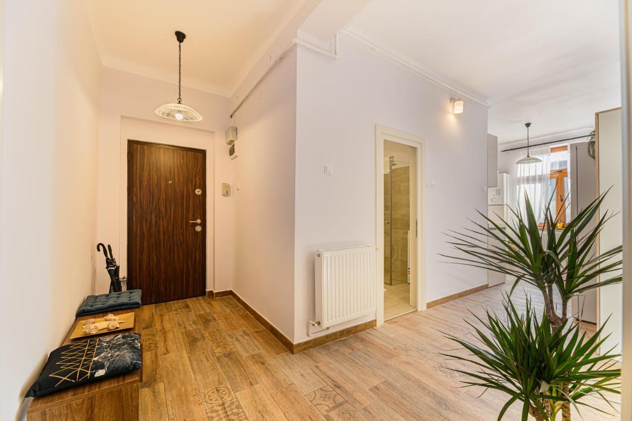 Chic&View Brasov Apartment Ngoại thất bức ảnh
