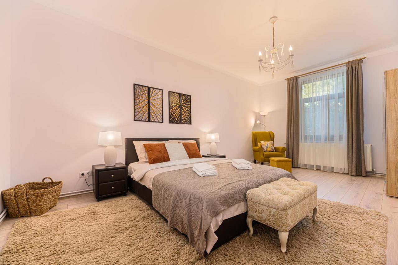 Chic&View Brasov Apartment Ngoại thất bức ảnh